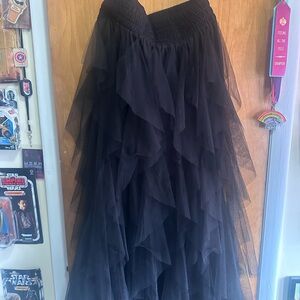 Akira Black XL maxi skirt